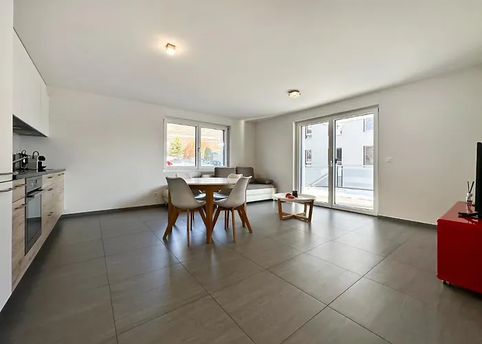 Aux Bons Matins De Gégé Apartamento *